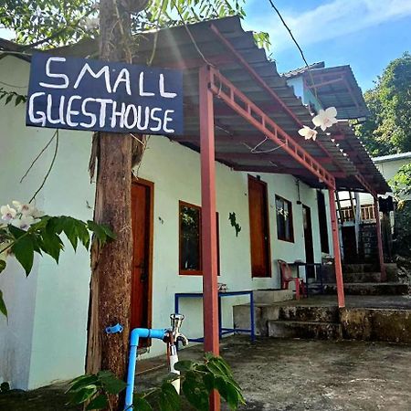 The Small Guest House Kaoh Touch ภายนอก รูปภาพ
